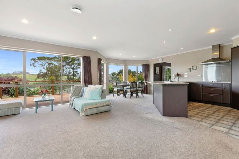Photo of property in 28 Tuscany Place, Ohauiti, Tauranga, 3112
