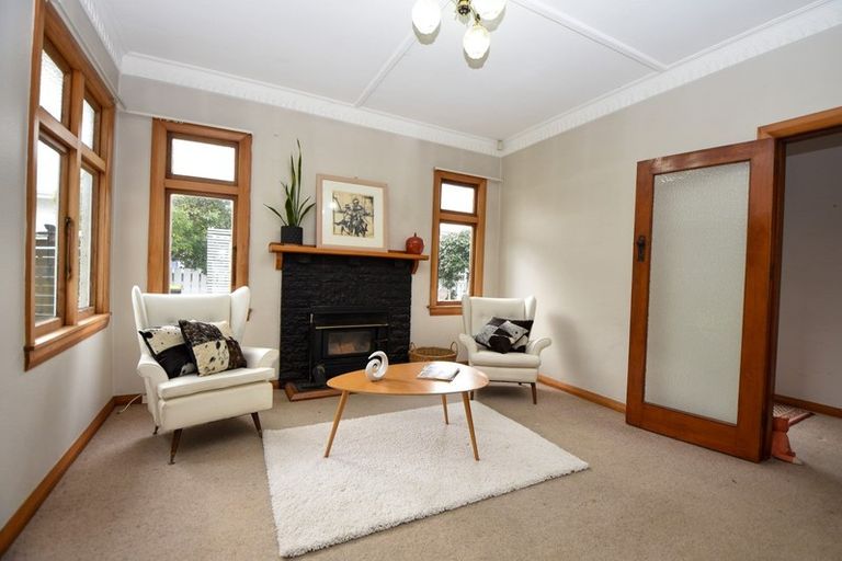 Photo of property in 24 Garrison Street, Carterton, 5713