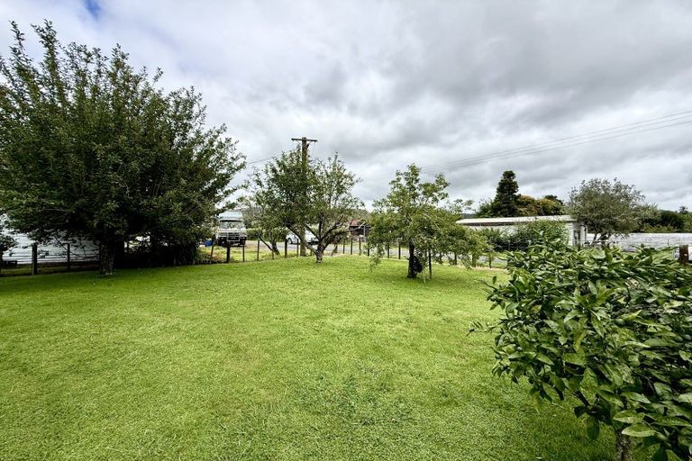 Photo of property in 28 Huia Street, Ohura, 3926