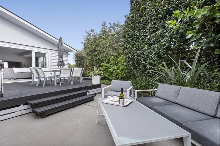 Photo of property in 59 Hall Road, Matua, Tauranga, 3110