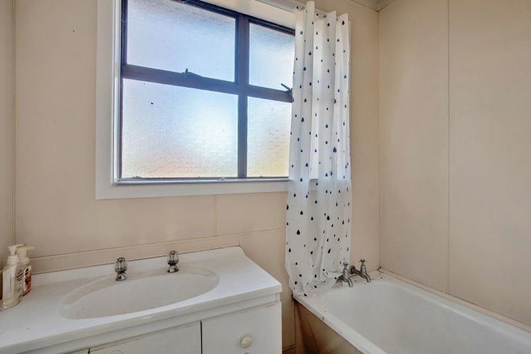 Photo of property in 1 May Street, Leeston, 7632