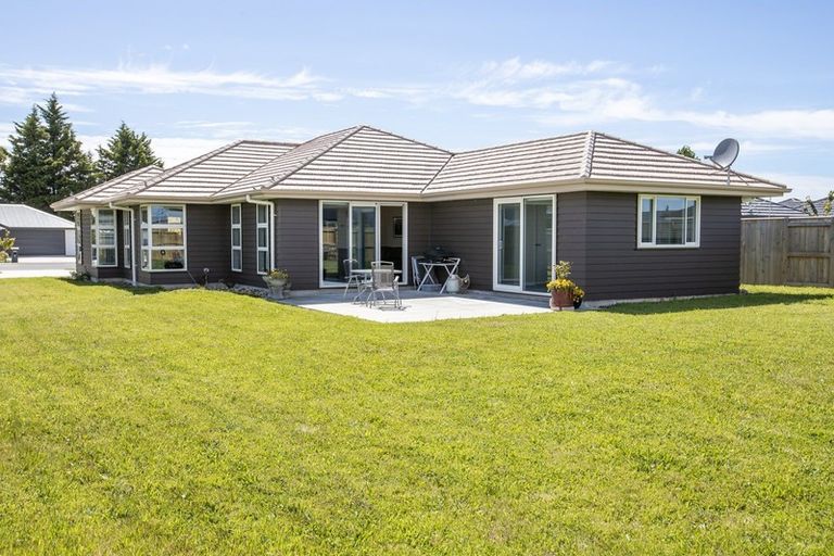 Photo of property in 11 Maple Grove, Solway, Masterton, 5810