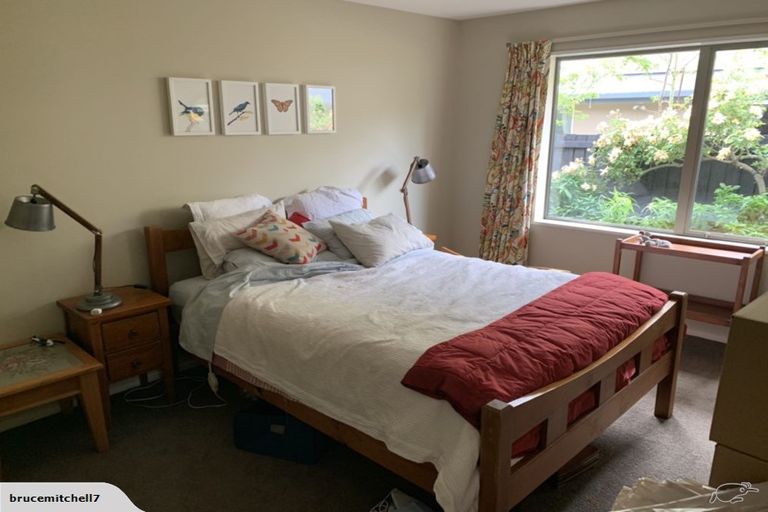 Photo of property in 130 Wairakei Road, Bryndwr, Christchurch, 8053