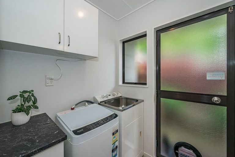 Photo of property in 60a Aorangi Road, Paraparaumu, 5032