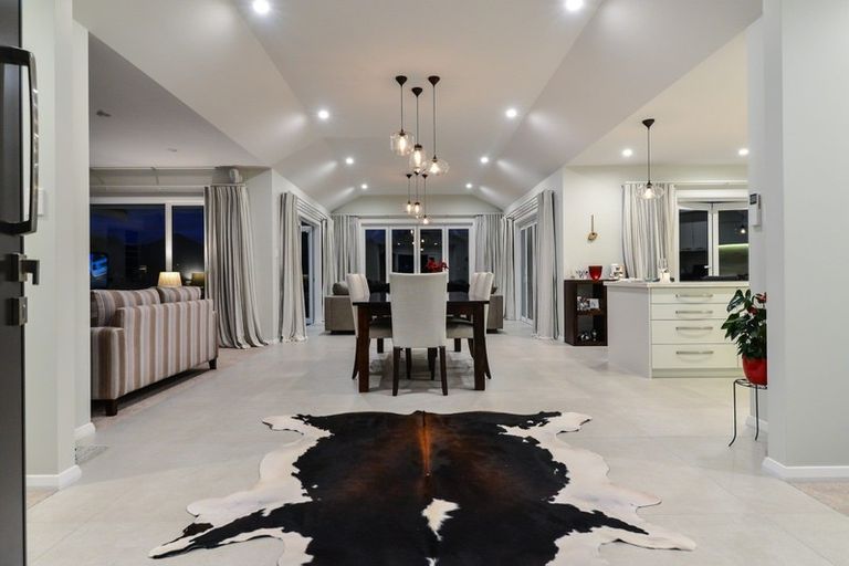 Photo of property in 2 September Grove, Tamahere, Hamilton, 3283