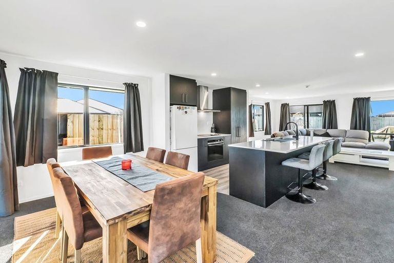 Photo of property in 33 Lunn Crescent, Leeston, 7632