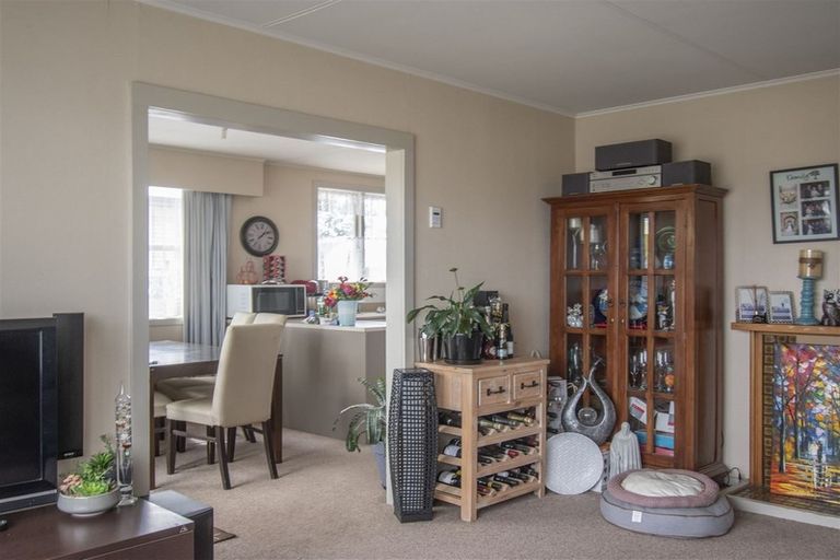 Photo of property in 45 Young Street, Morrinsville, 3300