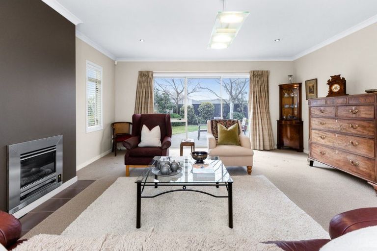 Photo of property in 24 Merlot Drive, Greenmeadows, Napier, 4112