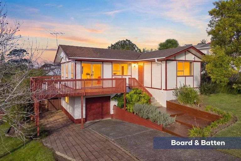 Photo of property in 91 Langana Avenue, Browns Bay, Auckland, 0630