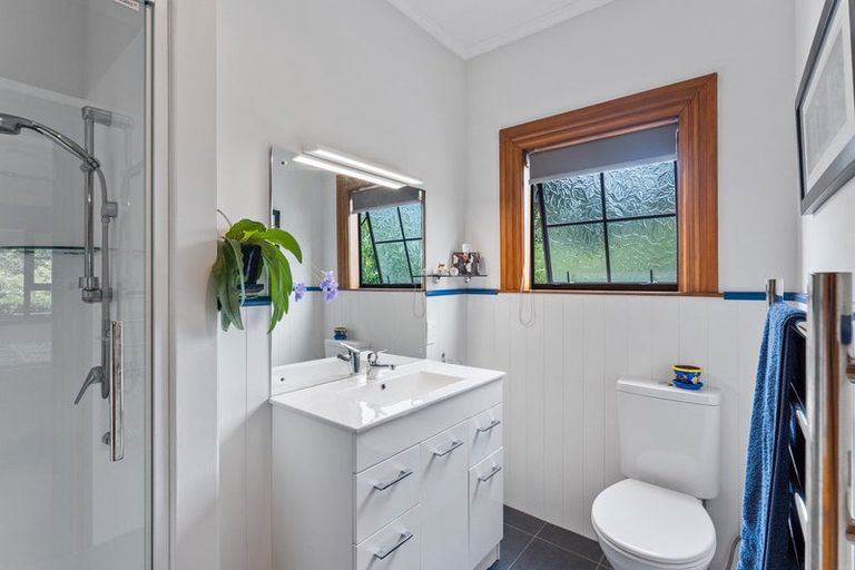 Photo of property in 38 Sutton Road, Te Horo, Otaki, 5582