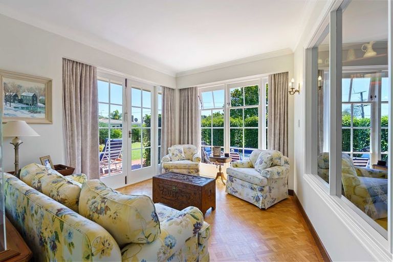 Photo of property in 45-47 Kohekohe Road, Waikanae, 5036