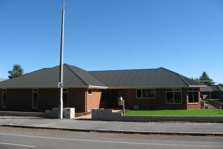 Photo of property in 67 Oak Grove, Ashburton, 7700