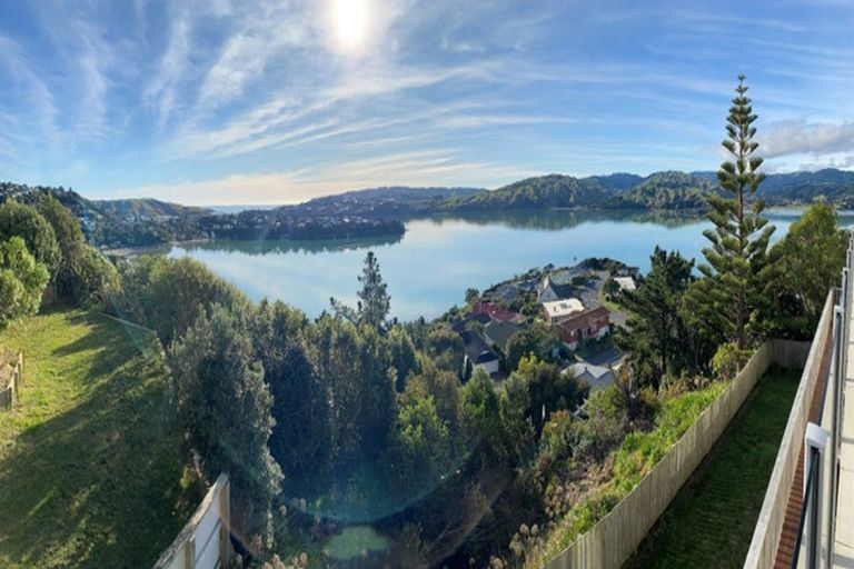 Photo of property in 22 The Anchorage, Whitby, Porirua, 5024