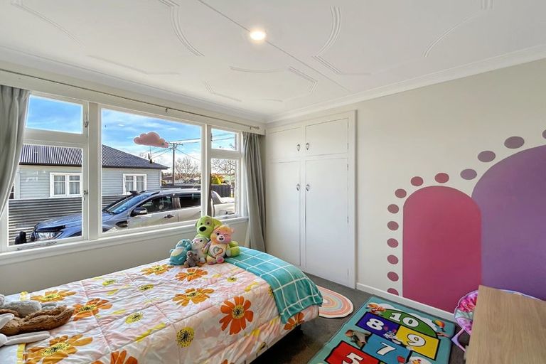 Photo of property in 9 Grange Street, Winton, 9720