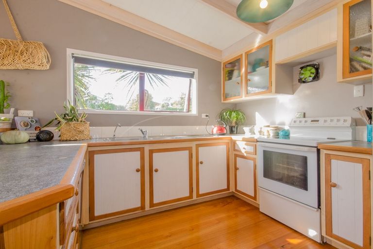 Photo of property in 6b Pokohui Avenue, Raglan, 3225