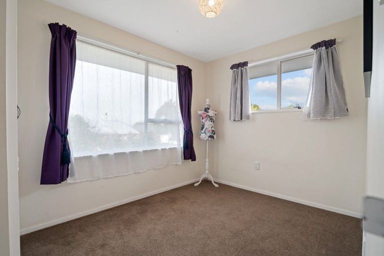 Photo of property in 28 Kimberley Street, Casebrook, Christchurch, 8051