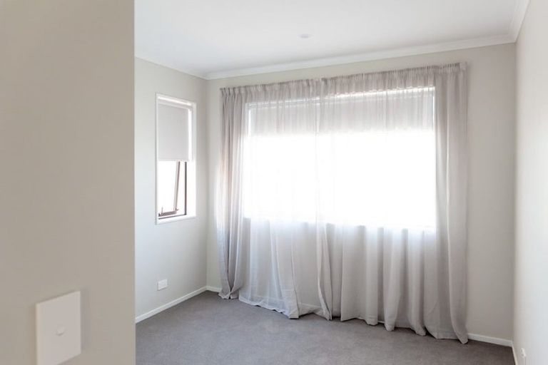 Photo of property in 20 Te Rito Road, Hobsonville, Auckland, 0616