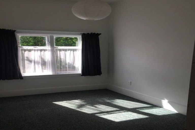 Photo of property in 1/231 Edgeware Road, Edgeware, Christchurch, 8013