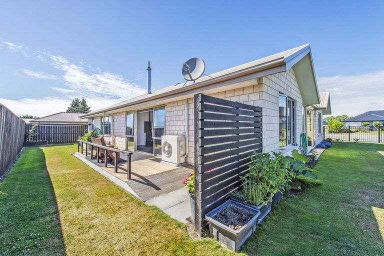 Photo of property in 21 Newbrook Terrace, Darfield, 7510