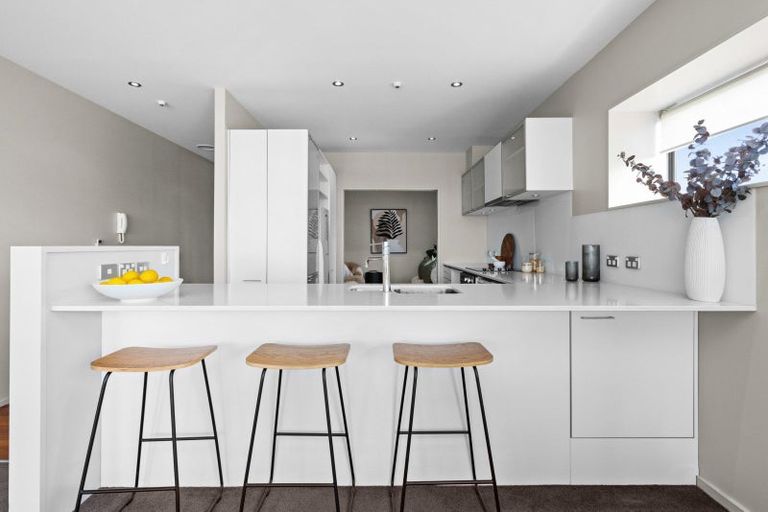 Photo of property in 213/7 Humber Street, Pandora, Napier, 4110