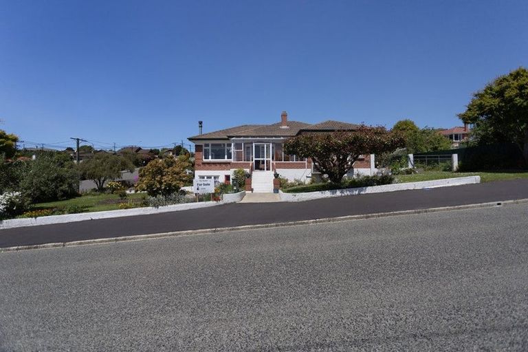 Photo of property in 1 Queens Crescent, Oamaru, 9400