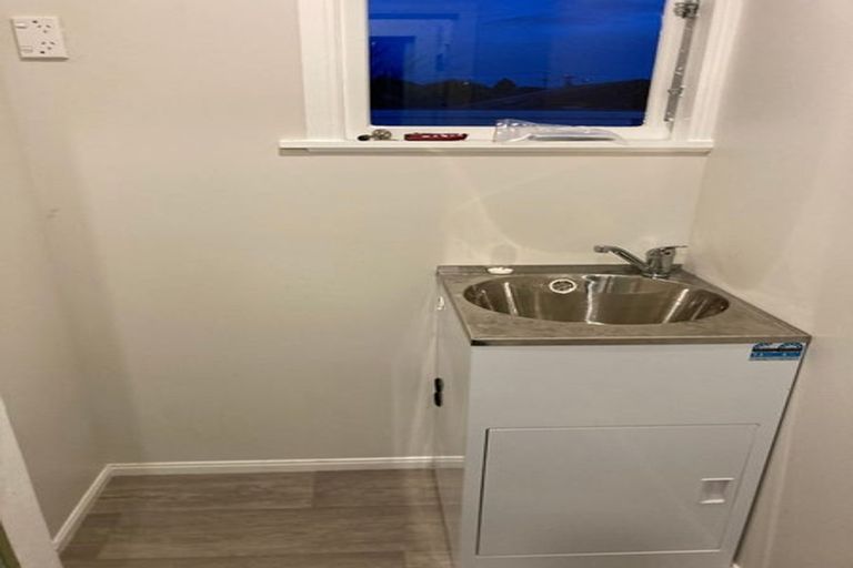 Photo of property in 18 Resolute Way, Papakura, 2110