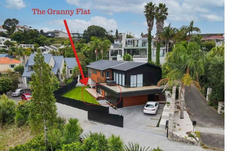 Photo of property in 19 Wilding Avenue, Northcote Point, Auckland, 0627