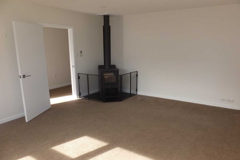 Photo of property in 74 Isleworth Road, Bishopdale, Christchurch, 8053