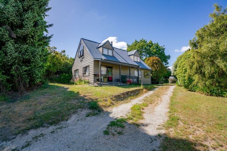 Photo of property in 68 Hunter Crescent, Wanaka, 9305