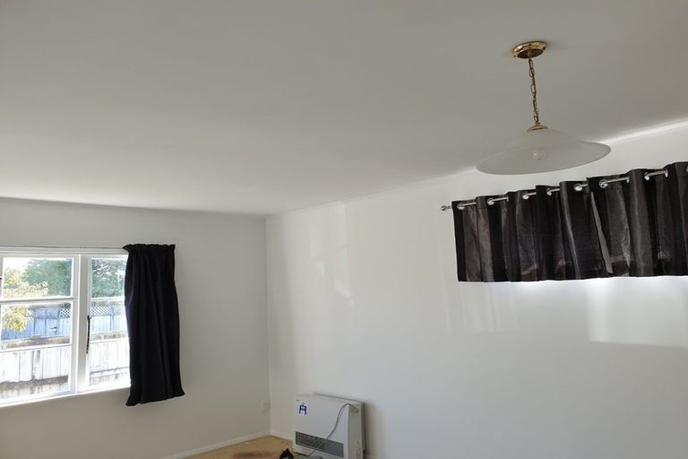 Photo of property in 14 Hall Crescent, Epuni, Lower Hutt, 5011