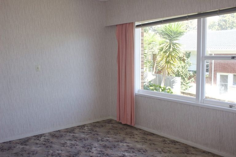 Photo of property in 1/30 Eban Avenue, Hillcrest, Auckland, 0627