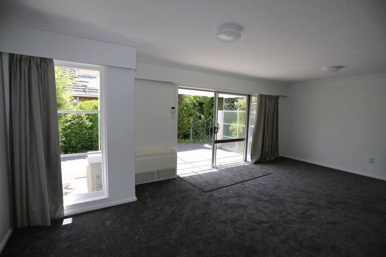 Photo of property in 55 Hounslow Street, Ilam, Christchurch, 8041