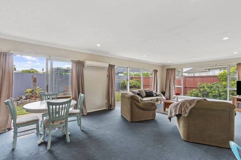 Photo of property in 27a Doreen Street, Aranui, Christchurch, 8061