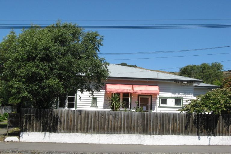 Photo of property in 23 Stoke Street, Sumner, Christchurch, 8081