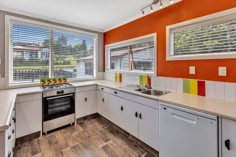 Photo of property in 10 Farm Street, Lumsden, 9730