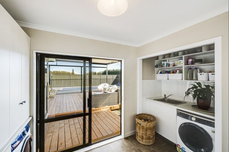 Photo of property in 61 Johns Road, Jervoistown, Napier, 4112
