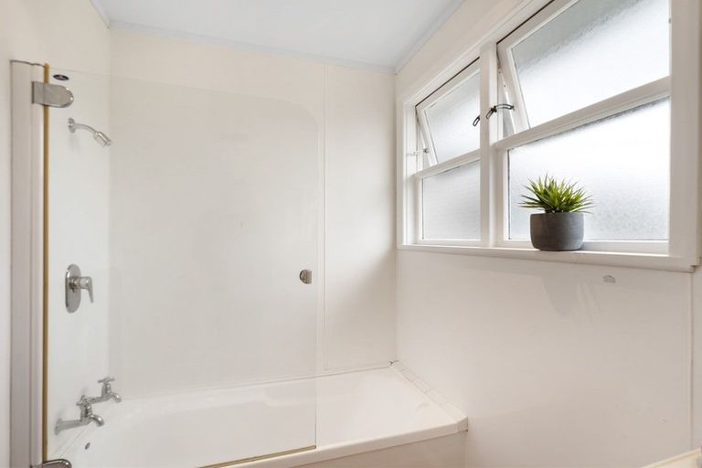 Photo of property in 33 Clyma Street, Elderslea, Upper Hutt, 5018