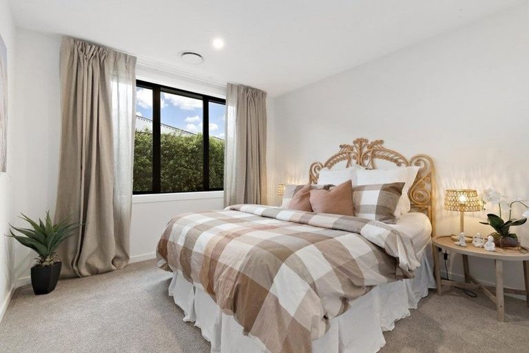 Photo of property in 14 Cheltenham Road, Lower Shotover, Queenstown, 9304