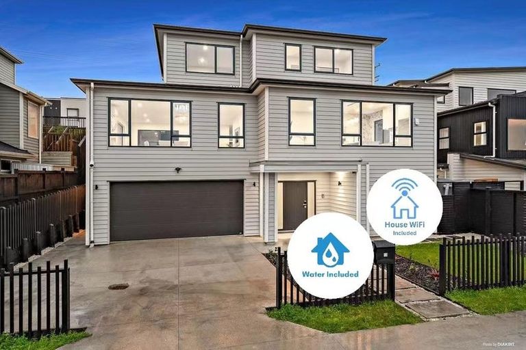 Photo of property in 13 Vazey Way, Hobsonville, Auckland, 0618