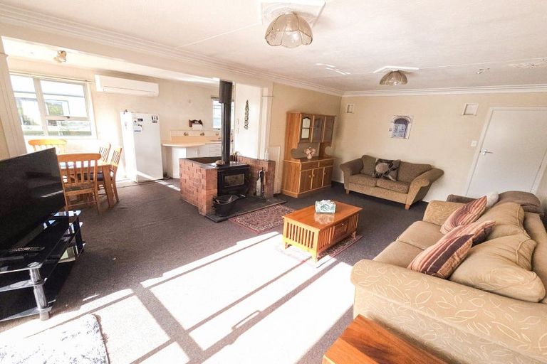 Photo of property in 37 Baxter Street, Grasmere, Invercargill, 9810