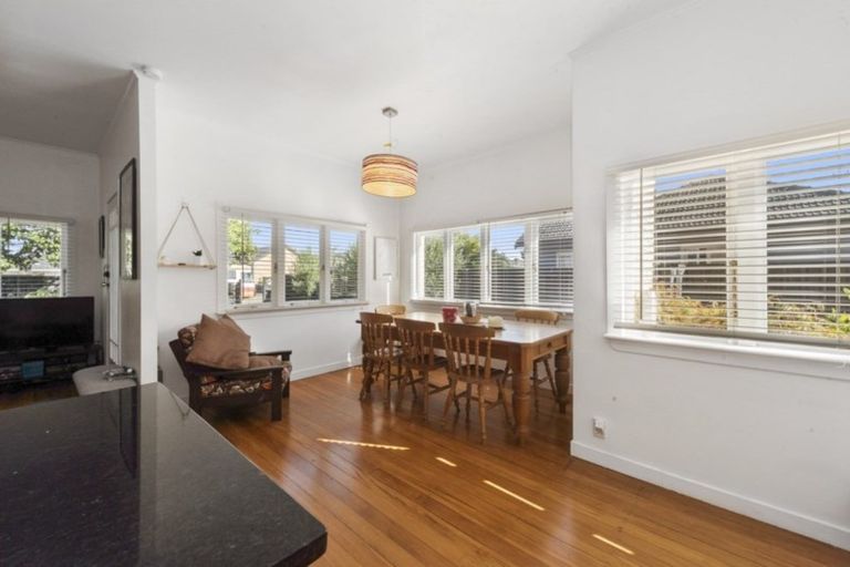 Photo of property in 39 Abbotsford Street, Whitiora, Hamilton, 3200