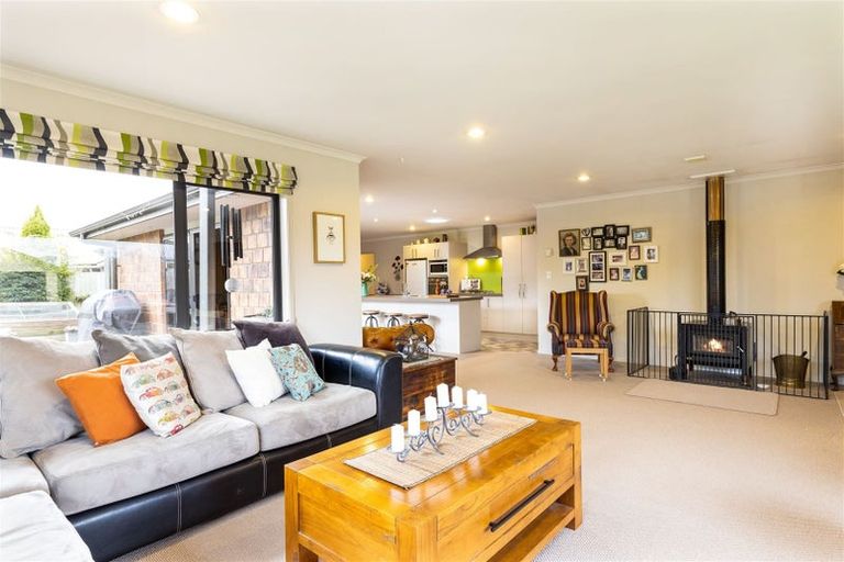 Photo of property in 12 River Terrace, Renwick, 7204