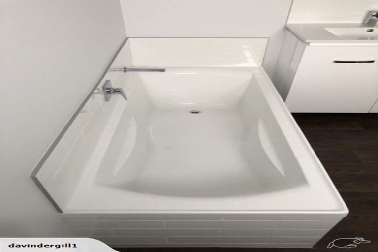 Photo of property in 43 Awataha Crescent, Pyes Pa, Tauranga, 3110