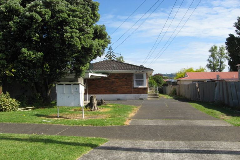 Photo of property in 1/7 Miro Road, Mangere Bridge, Auckland, 2022