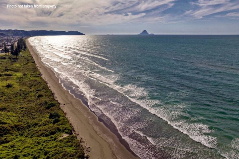 Photo of property in 1/298 Ocean Road, Ohope, 3121