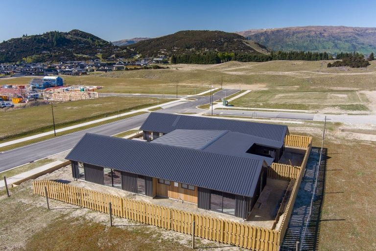 Photo of property in Northlake, 64 Riverslea Road, Wanaka, 9305