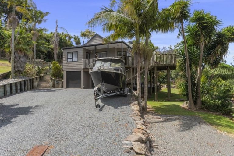 Photo of property in 10 Granfield Place, Te Kamo, Whangarei, 0112