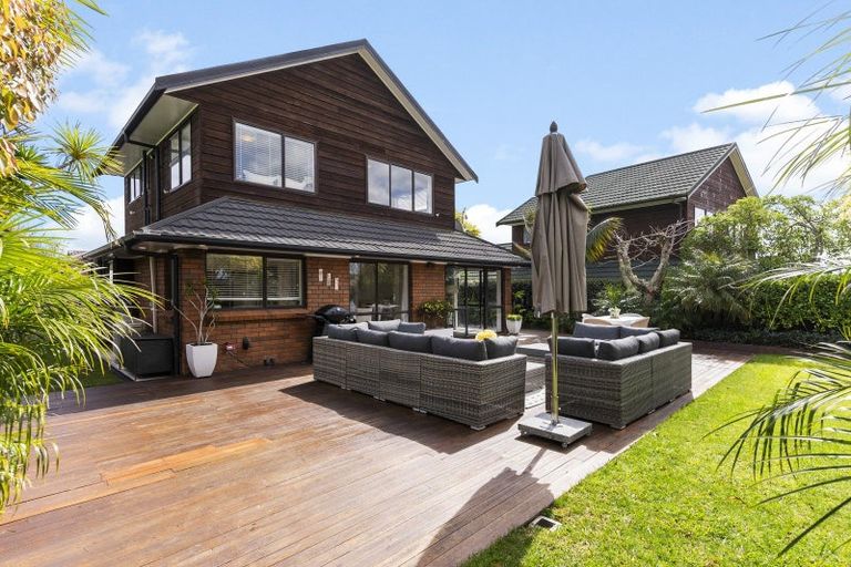 Photo of property in 2/6 Summermist Drive, Northpark, Auckland, 2013