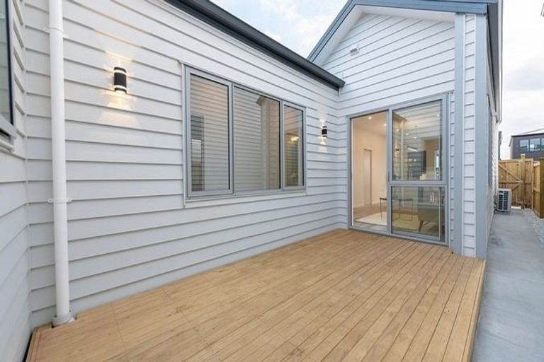 Photo of property in 29 Lusitano Drive, Karaka, Papakura, 2113