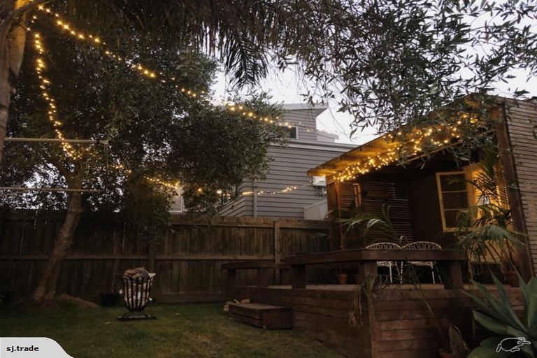 Photo of property in 33 Valley Road, Mount Maunganui, 3116